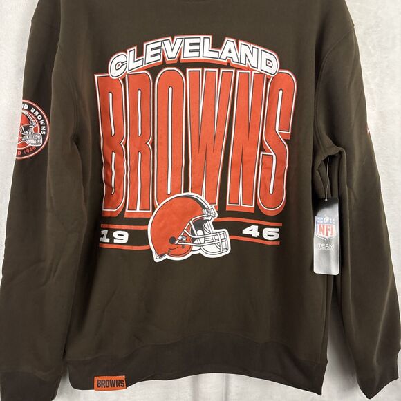 Cleveland Browns NFL Team Retro Crewneck Sweatshirt Size Medium Brown NWT - Picture 2 of 8